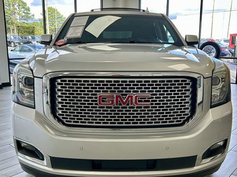 Used 2016 GMC Yukon Denali w/ Open Road Package image 2