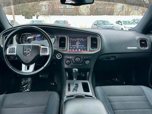 Used 2011 Dodge Charger Rallye image 6