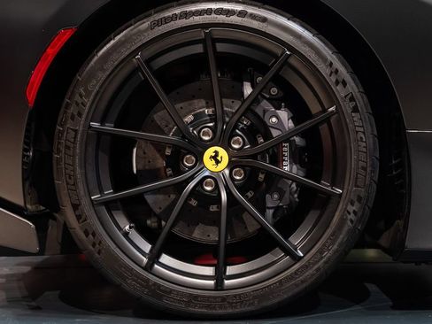 Certified 2019 Ferrari 488 Pista Coupe RWD image 15