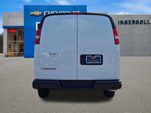 Used 2026 Chevrolet Express 3500 w/ Driver Convenience Package RWD image 33
