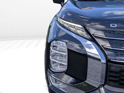 Used 2022 Mitsubishi Outlander SEL FWD image 9