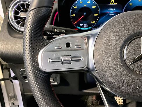 Certified 2023 Mercedes-Benz EQB 300 4MATIC image 23