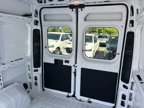 New 2024 RAM ProMaster 2500 image 37