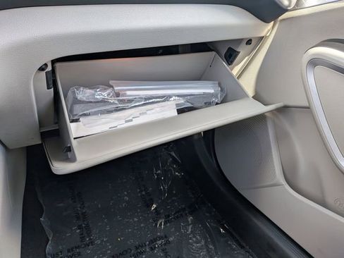 Used 2025 Kia Soul LX w/ LX Technology Package image 27