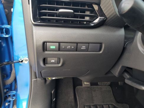 Certified 2023 Nissan Sentra SV image 27