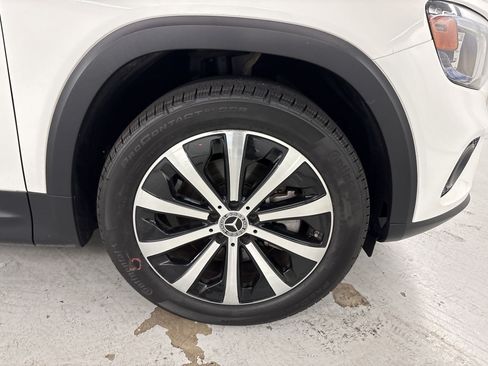 Certified 2023 Mercedes-Benz GLB 250 image 13