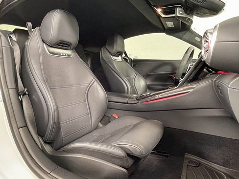 Used 2022 Mercedes-Benz SL 63 AMG 4MATIC image 15