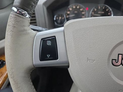 Used 2008 Jeep Grand Cherokee Limited w/ Trailer Tow Group IV image 22