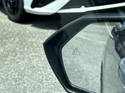 New 2026 Hyundai Elantra Sport FWD image 16