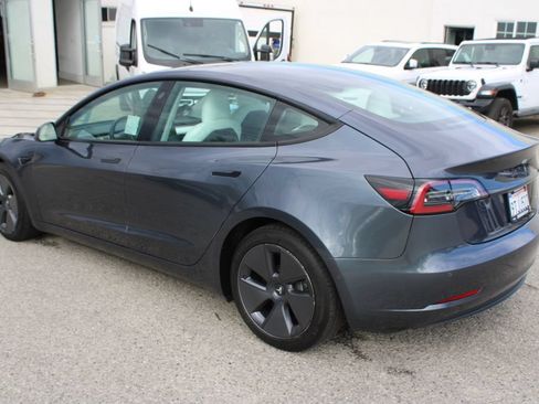 Used 2022 Tesla Model 3 Long Range AWD/4WD image 6