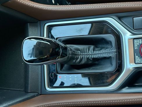 Used 2019 Subaru Forester Touring AWD/4WD image 21