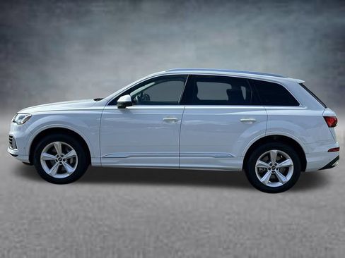 Used 2023 Audi Q7 3.0T Premium w/ Convenience Package AWD/4WD image 2