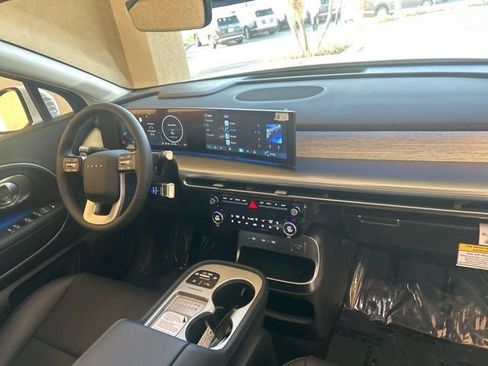 New 2026 Hyundai Ioniq 9 SEL w/ Tow & Go Package image 37