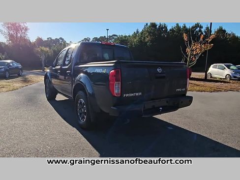 Used 2019 Nissan Frontier PRO-4X image 25