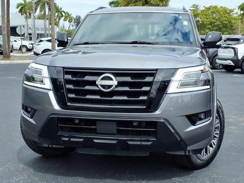 Used 2022 Nissan Armada SL w/ Midnight Edition Package image 2