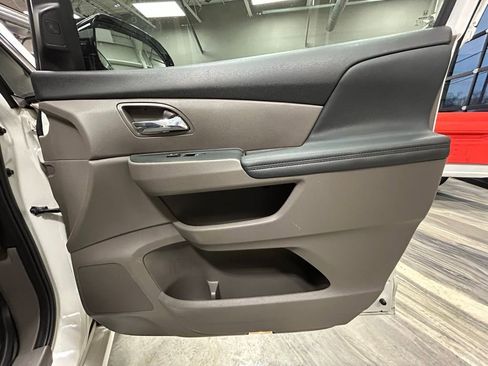 Used 2016 Honda Odyssey Touring Elite image 75