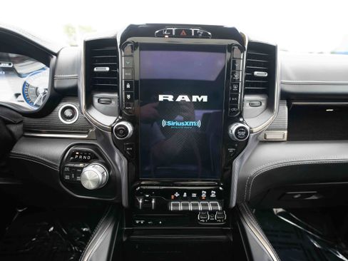 Used 2019 RAM 1500 Limited AWD/4WD image 16