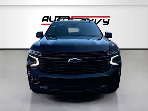 Used 2024 Chevrolet Suburban RST w/ Luxury Package AWD/4WD image 2