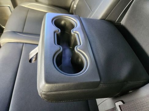 Used 2024 Chevrolet Silverado 2500 LTZ w/ LTZ Convenience Package image 31