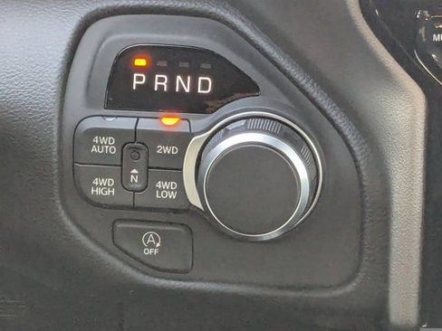 New 2026 RAM 1500 Big Horn AWD/4WD image 19