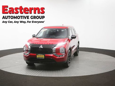Used 2022 Mitsubishi Outlander SE FWD image 54