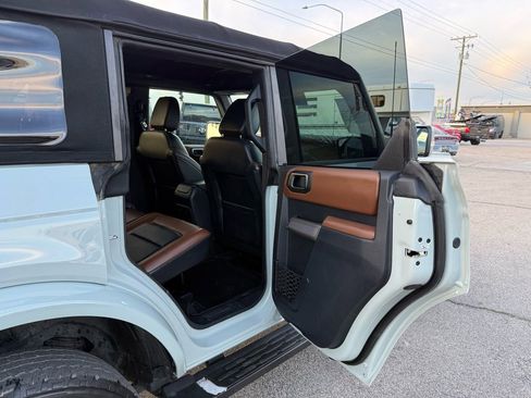 Used 2021 Ford Bronco Outer Banks image 31