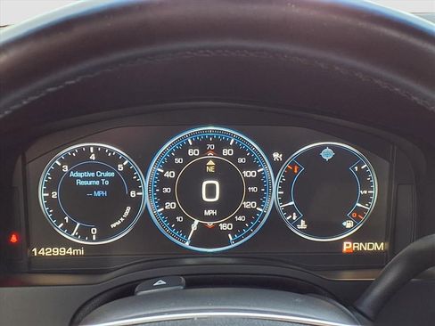 Used 2015 Cadillac Escalade ESV Premium image 33