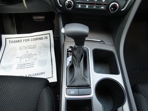 Used 2019 Kia Optima LX FWD image 25