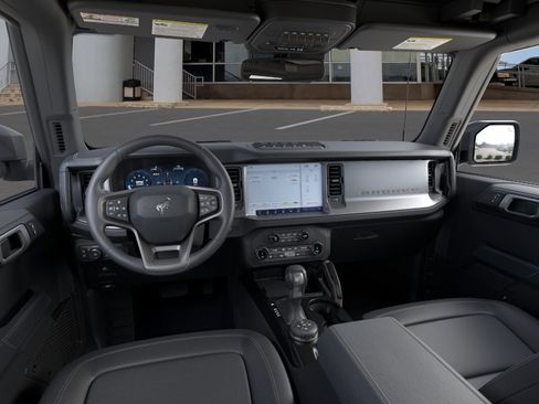 New 2026 Ford Bronco Badlands AWD/4WD image 9