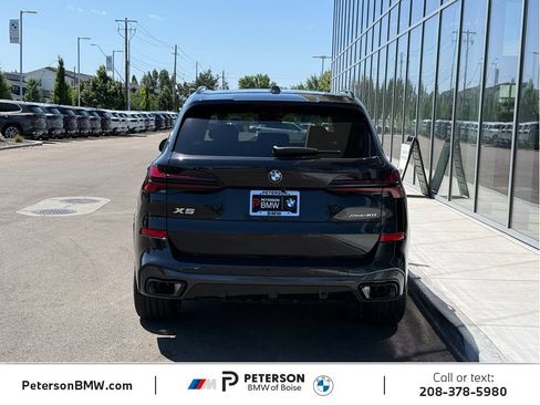 New 2026 BMW X5 xDrive40i w/ M Sport Package AWD/4WD image 4