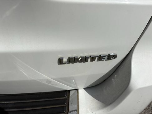 Used 2014 Jeep Grand Cherokee Limited AWD/4WD image 11