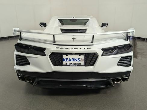Used 2024 Chevrolet Corvette Stingray Premium Conv w/ Z51 Performance Package RWD image 7