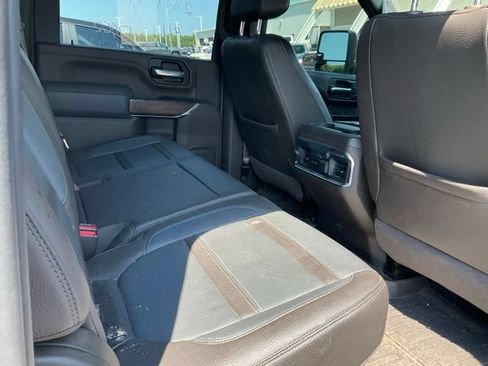 Used 2022 GMC Sierra 2500 Denali AWD/4WD image 11