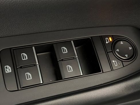 Used 2024 MAZDA CX-50 AWD 2.5 S w/ Weather Package image 13