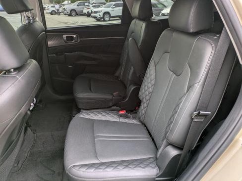 Used 2021 Kia Sorento SX FWD image 14