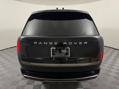 Used 2023 Land Rover Range Rover SE AWD/4WD image 10