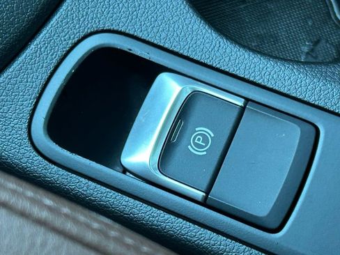 Used 2016 Audi Q3 2.0T Premium Plus image 29