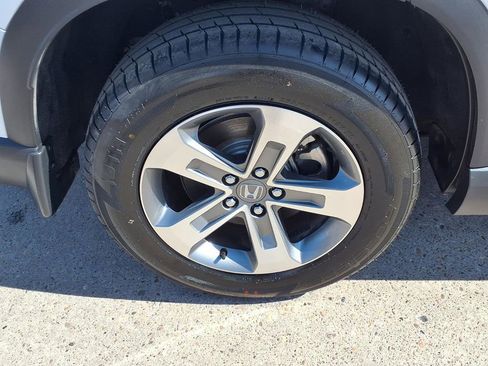 Used 2024 Honda Pilot EX-L image 9