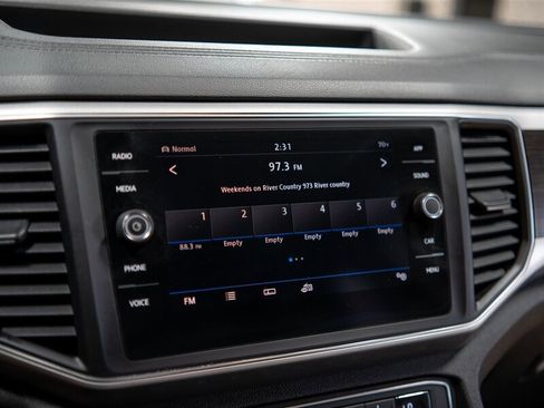 Used 2019 Volkswagen Atlas SE w/ Towing Package AWD/4WD image 24