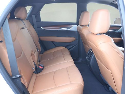 New 2026 Cadillac XT5 Premium Luxury w/ Driver Assist Package AWD/4WD image 16
