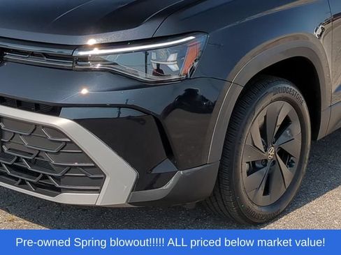 Used 2025 Volkswagen Taos S FWD image 17