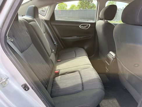 Used 2019 Nissan Sentra SV FWD image 20