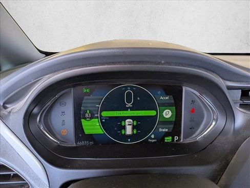 Used 2019 Chevrolet Bolt Premier w/ Infotainment Package image 10