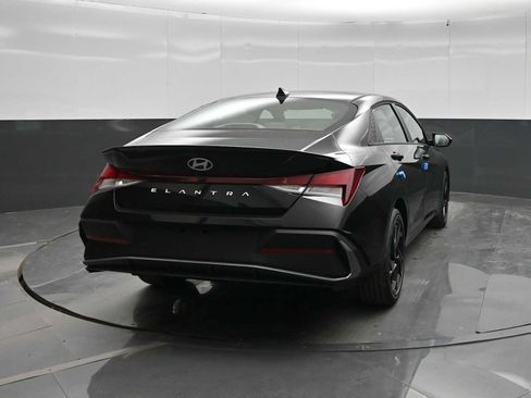 New 2026 Hyundai Elantra Sport FWD image 6