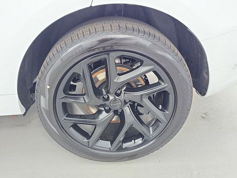 New 2026 Land Rover Range Rover Sport Dynamic SE image 33