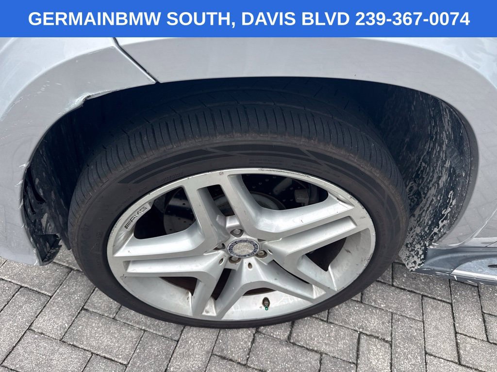 Used 2015 Mercedes-Benz GL 550 4MATIC image 25