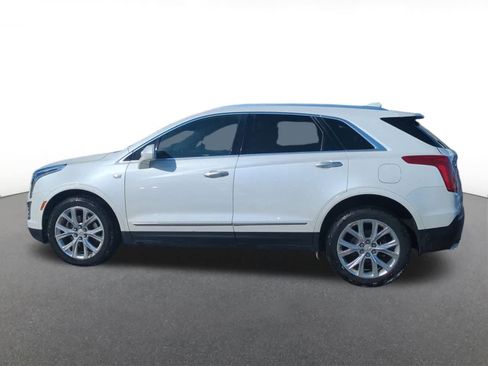 Used 2017 Cadillac XT5 Luxury w/ Driver Awareness Package image 3