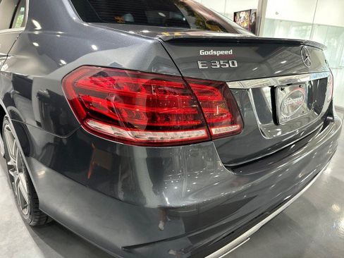 Used 2016 Mercedes-Benz E 350 4MATIC Sedan image 33