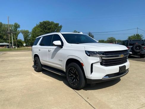 Used 2021 Chevrolet Tahoe LT AWD/4WD image 2