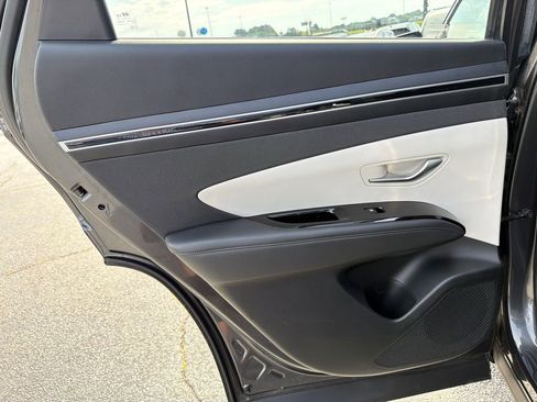 Used 2022 Hyundai Tucson SEL w/ Convenience Package FWD image 22
